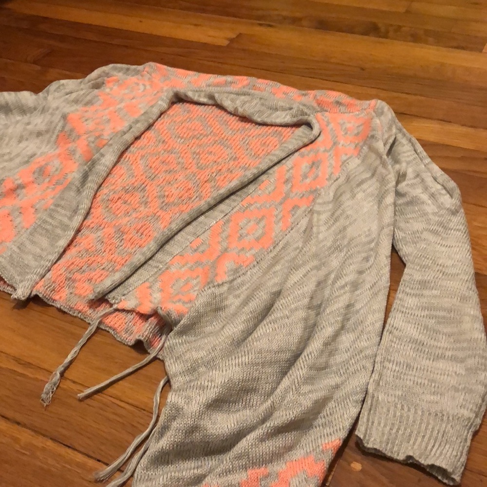 Aztec Sweater - Picture 5 of 10